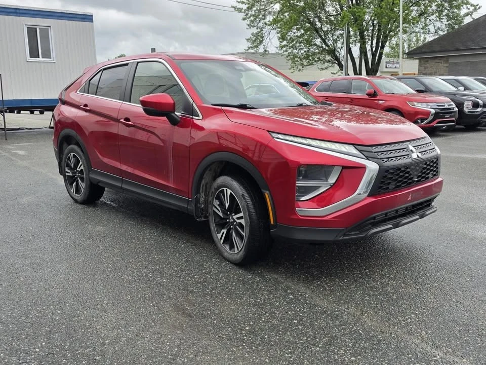 2023 Mitsubishi Eclipse Cross - Image 3 of 10