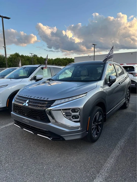 2023 Mitsubishi Eclipse Cross - Image 5 of 7