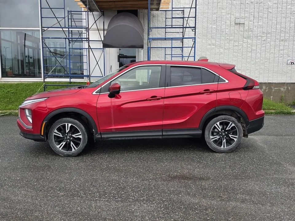 2023 Mitsubishi Eclipse Cross - Image 8 of 10