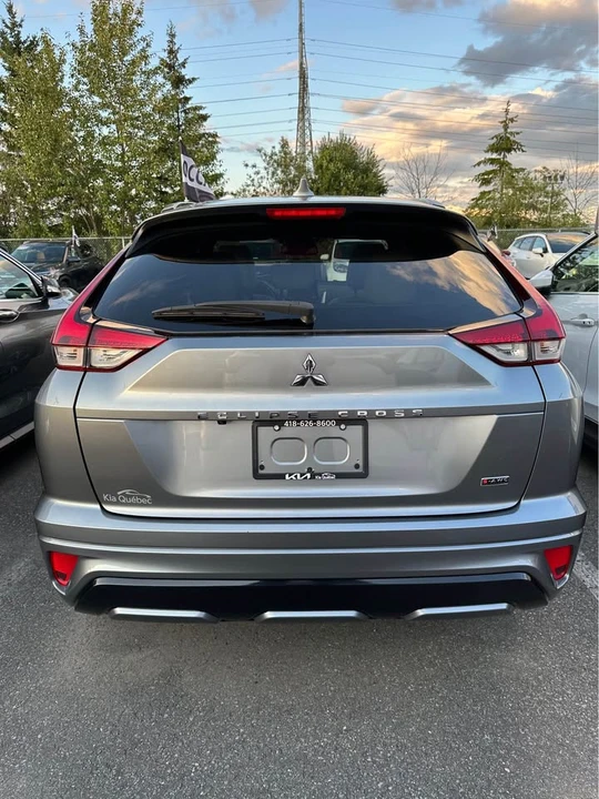 2023 Mitsubishi Eclipse Cross - Image 4 of 7