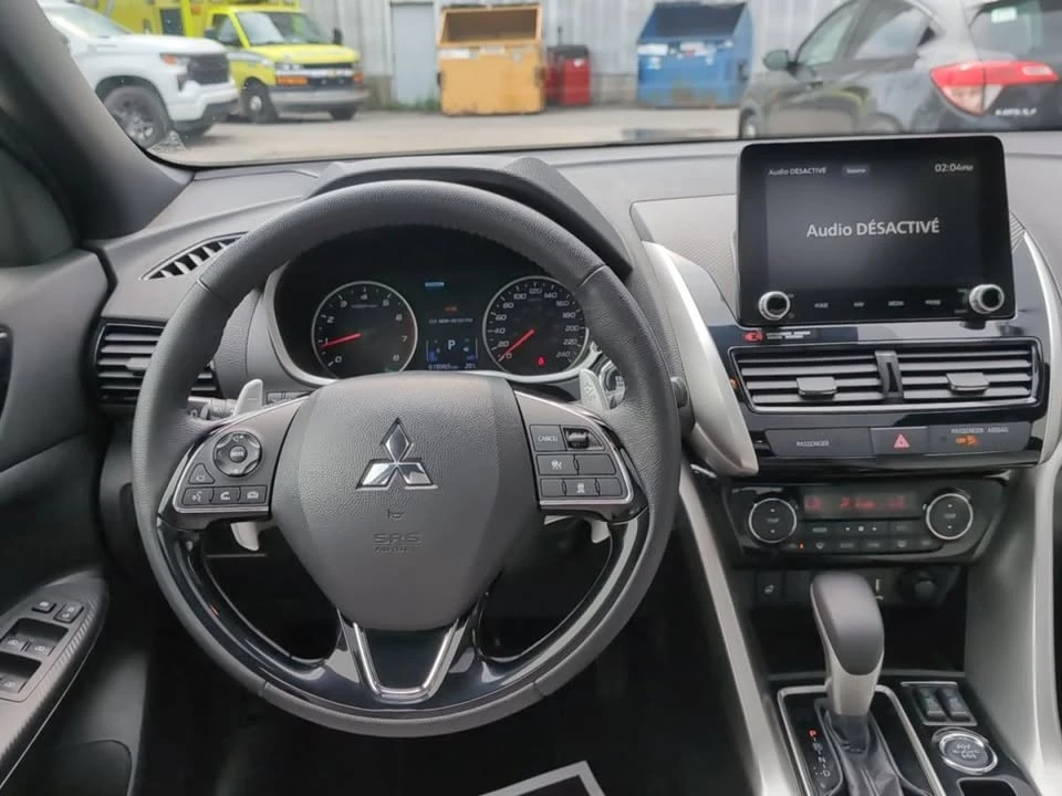 2023 Mitsubishi Eclipse Cross - Image 11 of 20