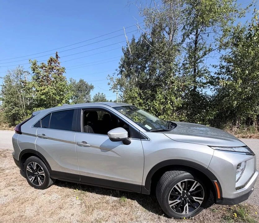 2023 Mitsubishi Eclipse Cross - Image 3 of 11