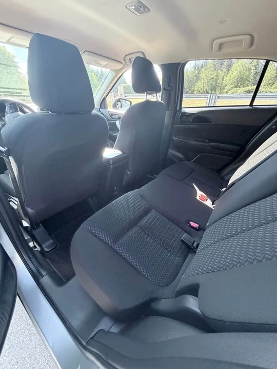 2023 Mitsubishi Eclipse Cross - Image 10 of 11