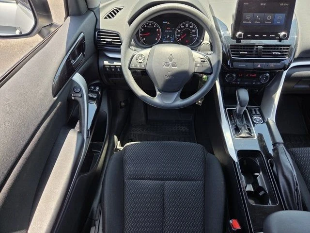 2023 Mitsubishi Eclipse Cross - Image 12 of 20