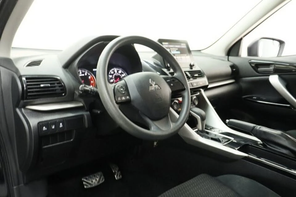 2023 Mitsubishi Eclipse Cross - Image 5 of 20