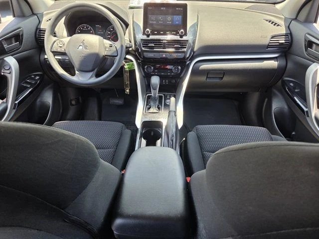 2023 Mitsubishi Eclipse Cross - Image 13 of 20