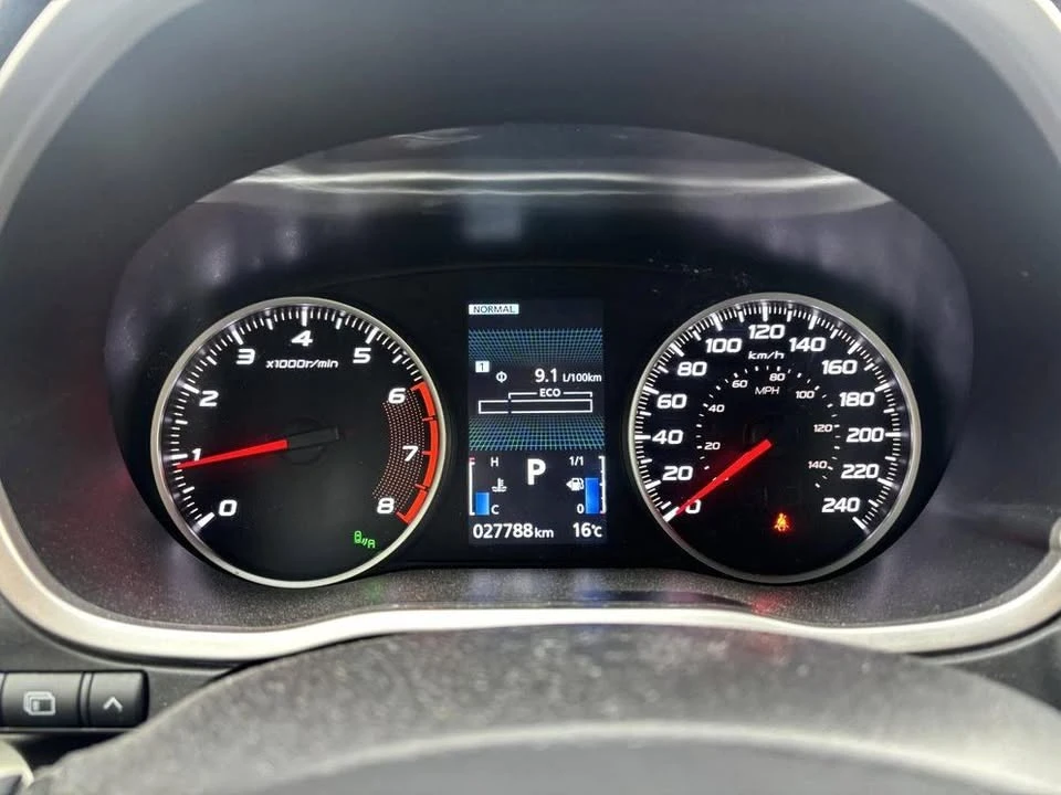 2023 Mitsubishi Eclipse Cross - Image 9 of 10
