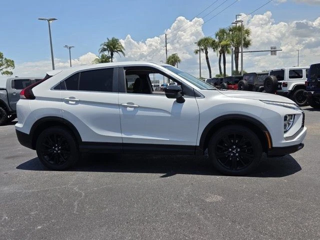 2023 Mitsubishi Eclipse Cross - Image 8 of 20