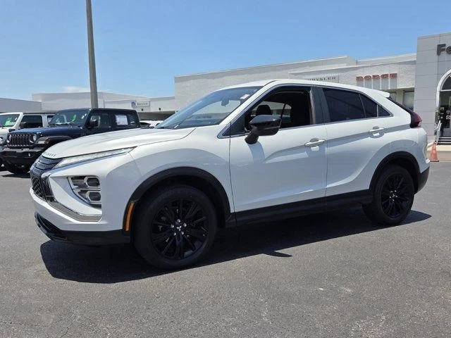 2023 Mitsubishi Eclipse Cross - Image 3 of 20