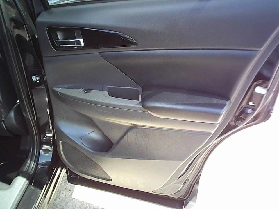 2023 Mitsubishi Eclipse Cross - Image 15 of 20