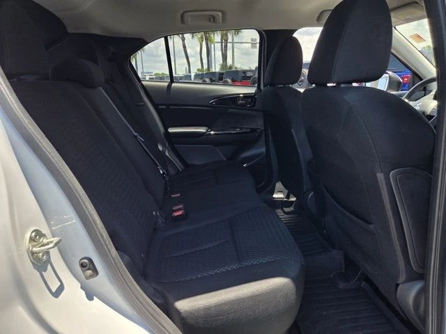 2023 Mitsubishi Eclipse Cross - Image 16 of 20