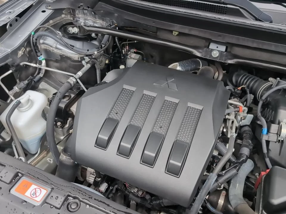 2023 Mitsubishi Eclipse Cross - Image 7 of 20