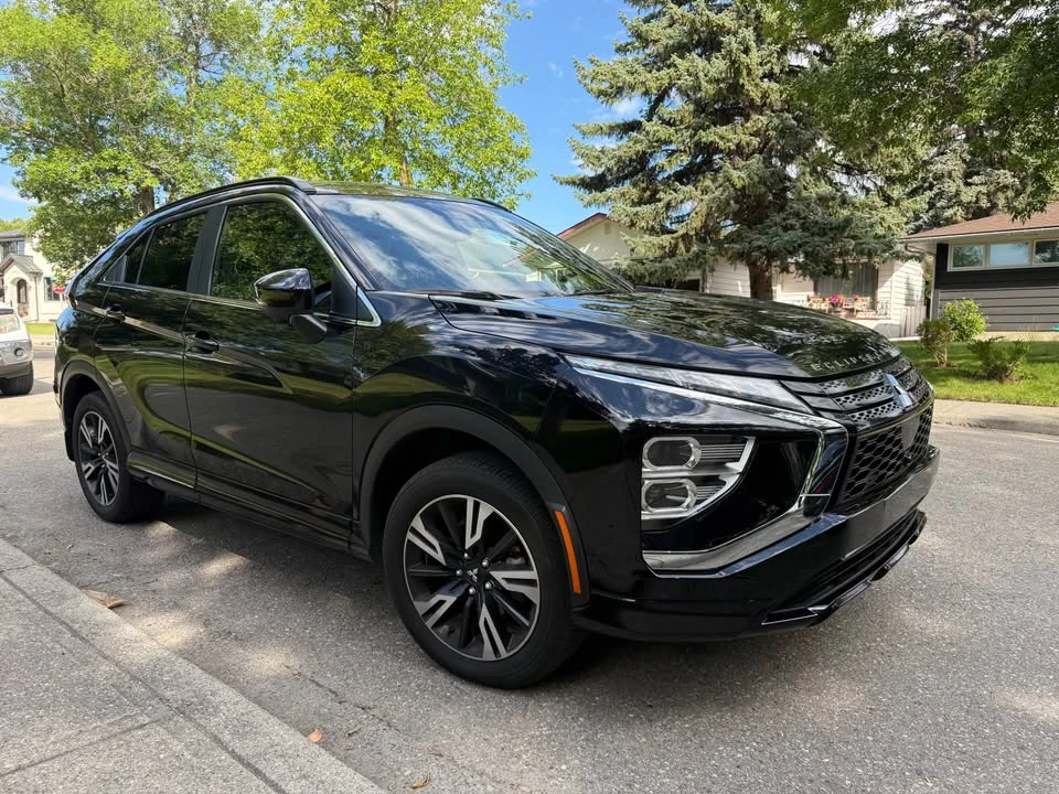 2023 Mitsubishi Eclipse Cross - Image 3 of 10