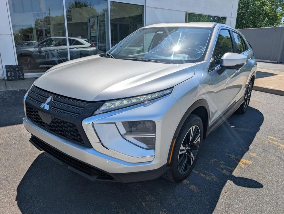 2023 Mitsubishi Eclipse Cross - Image 9 of 10