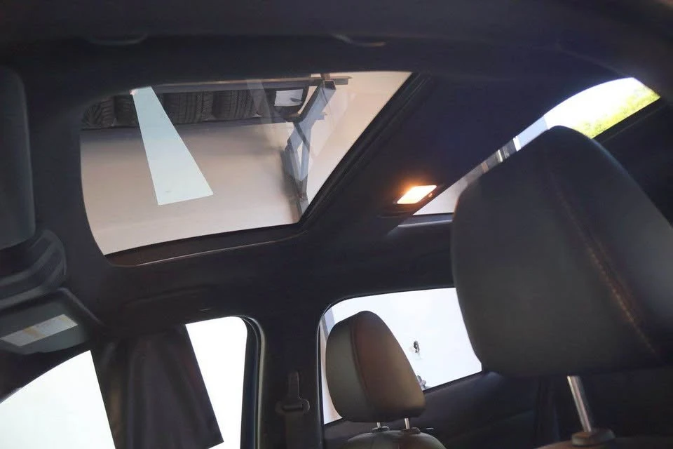 2023 Mitsubishi Eclipse Cross - Image 10 of 17