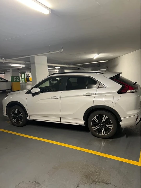 2023 Mitsubishi Eclipse Cross - Image 3 of 12