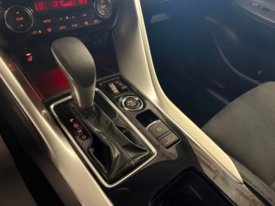 2023 Mitsubishi Eclipse Cross - Image 13 of 13