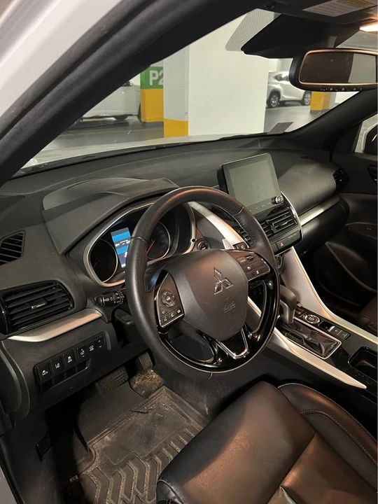 2023 Mitsubishi Eclipse Cross - Image 5 of 12