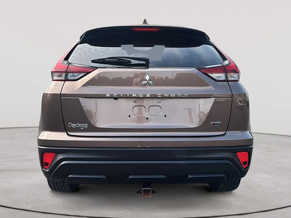 2023 Mitsubishi Eclipse Cross - Image 3 of 19