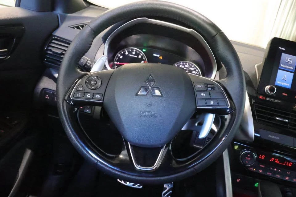 2023 Mitsubishi Eclipse Cross - Image 13 of 17