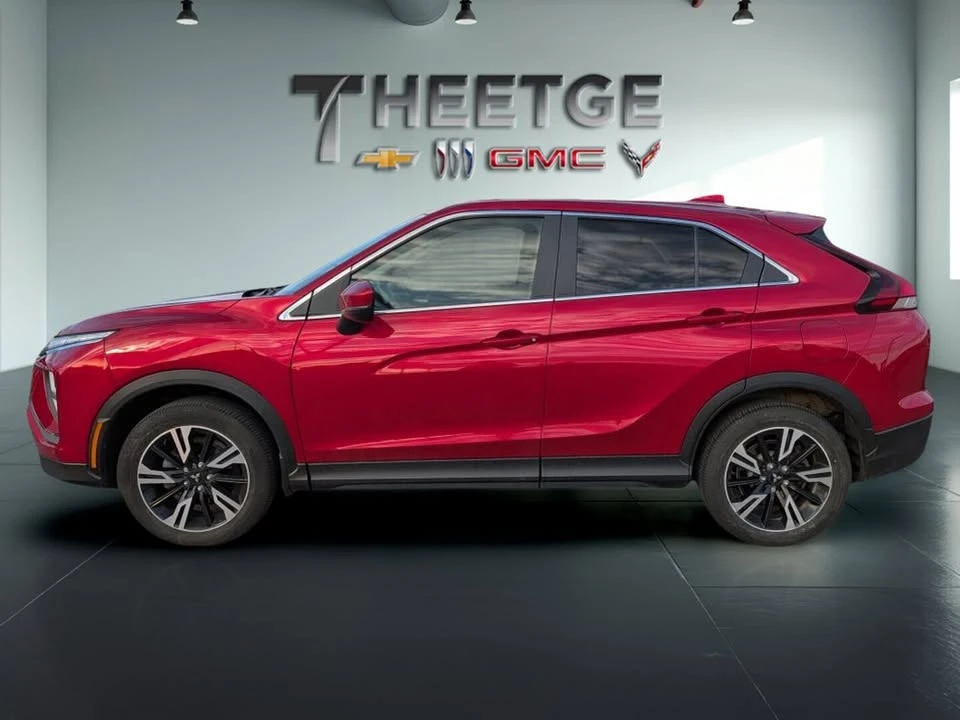 2023 Mitsubishi Eclipse Cross - Image 2 of 4
