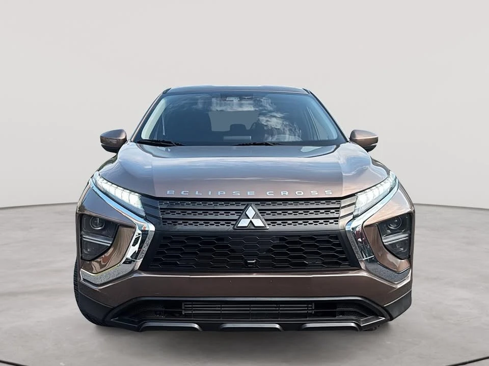2023 Mitsubishi Eclipse Cross - Image 2 of 19