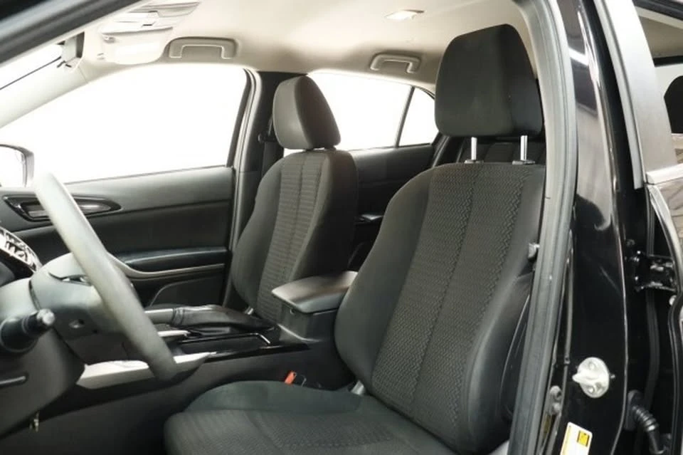 2023 Mitsubishi Eclipse Cross - Image 5 of 20