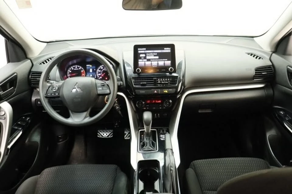 2023 Mitsubishi Eclipse Cross - Image 16 of 20