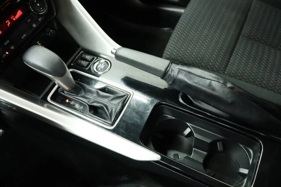 2023 Mitsubishi Eclipse Cross - Image 12 of 20