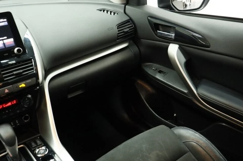 2023 Mitsubishi Eclipse Cross - Image 19 of 20