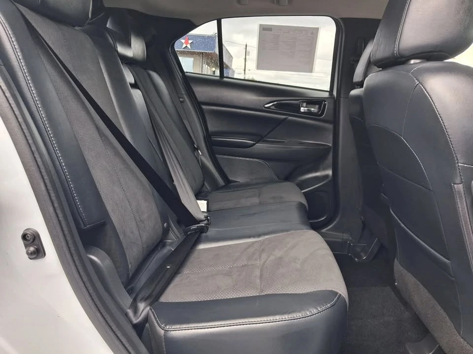 2023 Mitsubishi Eclipse Cross - Image 12 of 20