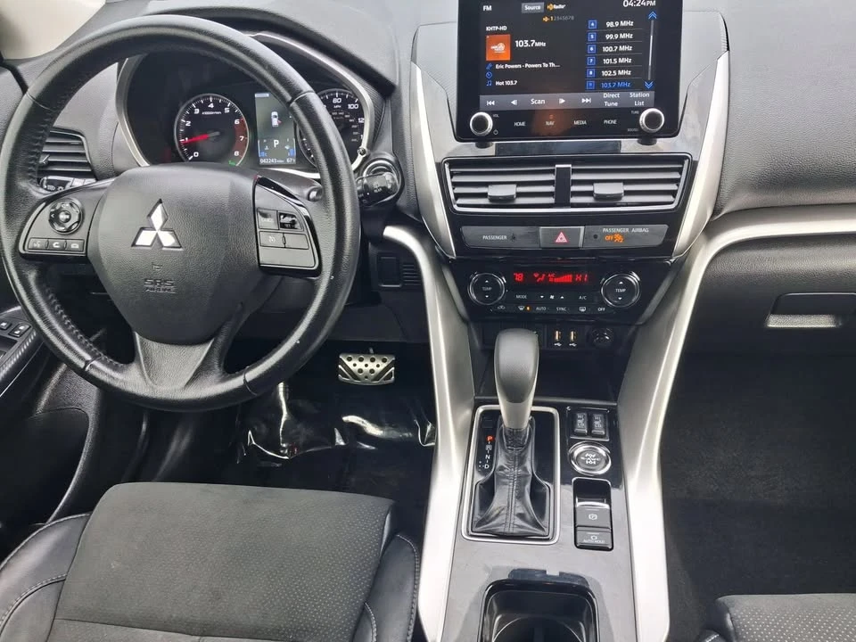 2023 Mitsubishi Eclipse Cross - Image 13 of 20