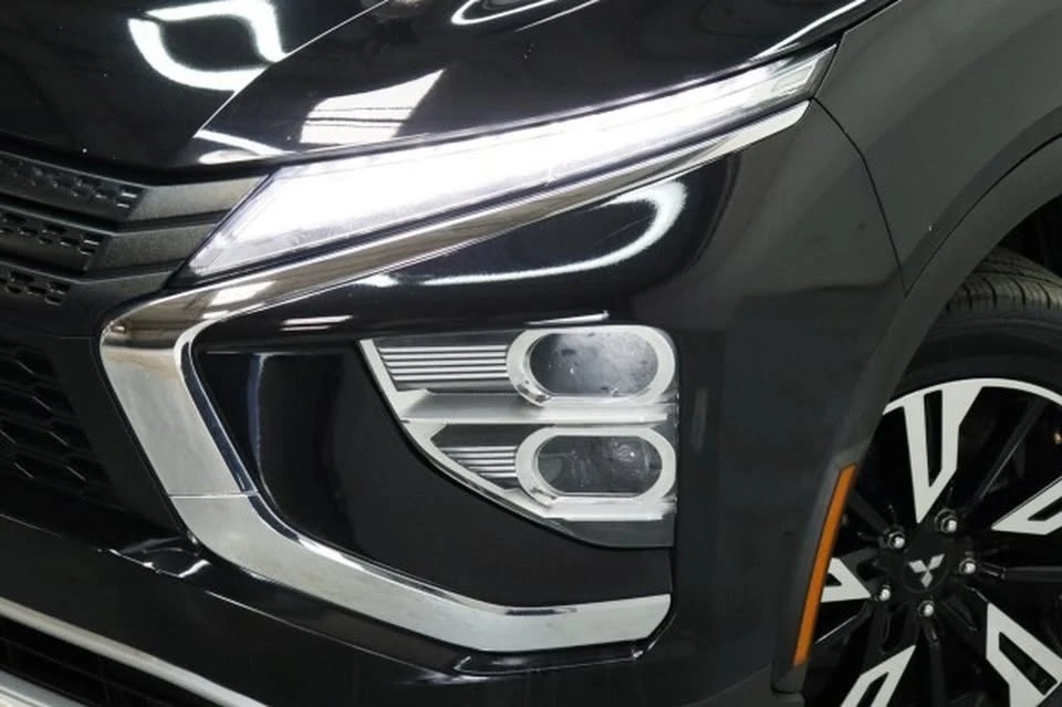 2023 Mitsubishi Eclipse Cross - Image 4 of 20