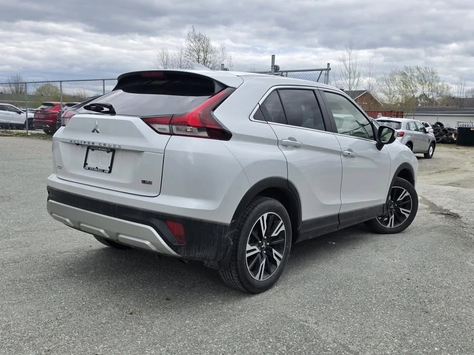 2023 Mitsubishi Eclipse Cross - Image 5 of 10