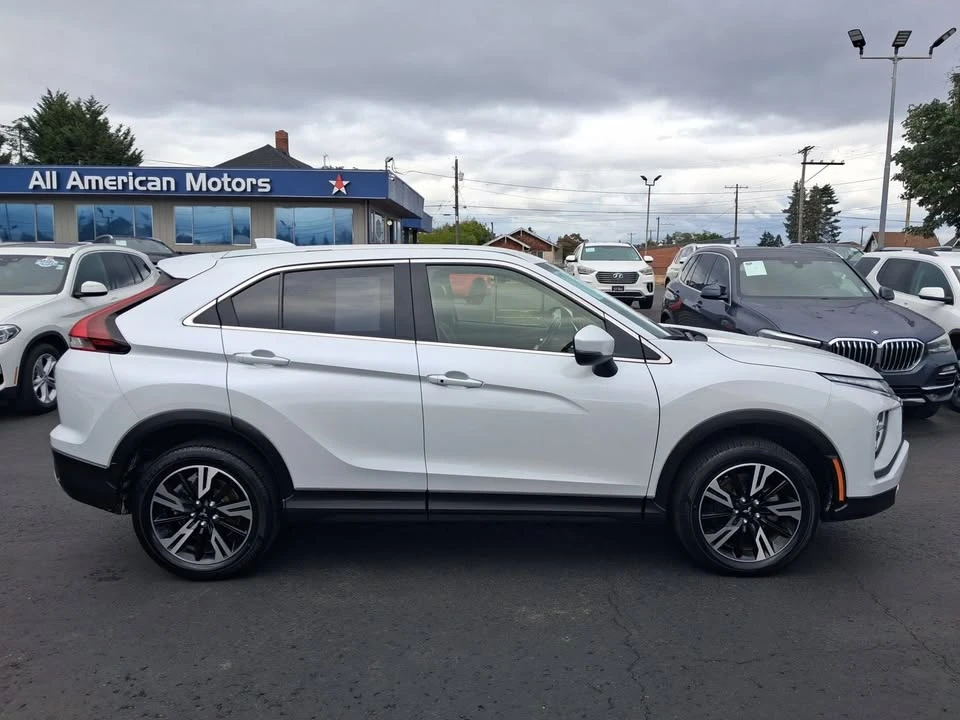 2023 Mitsubishi Eclipse Cross - Image 10 of 20