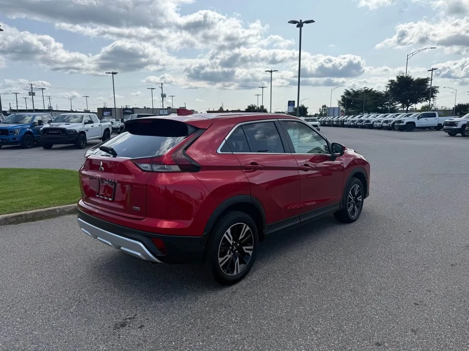 2023 Mitsubishi Eclipse Cross - Image 5 of 19