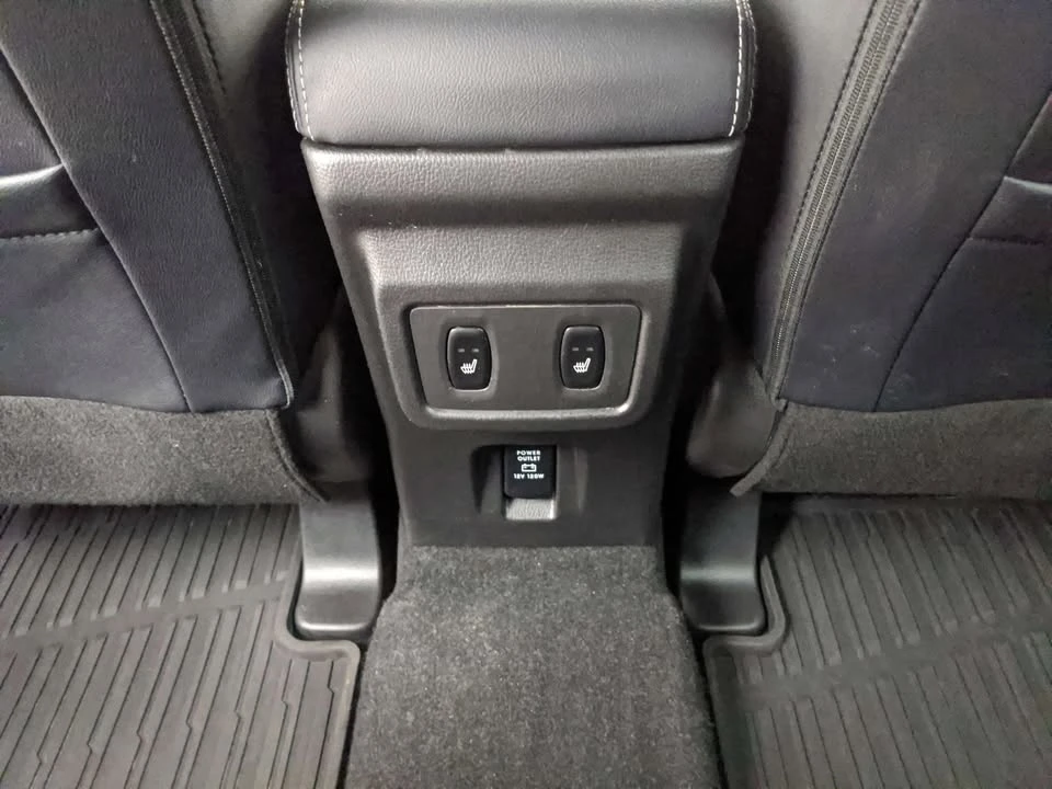 2023 Mitsubishi Eclipse Cross - Image 12 of 20