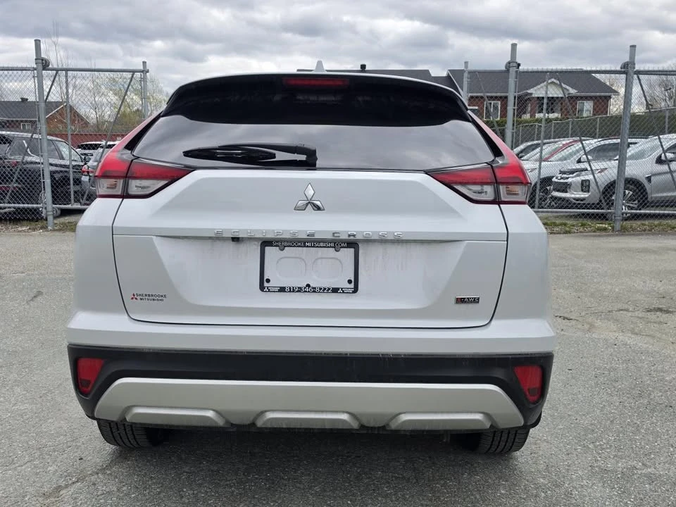 2023 Mitsubishi Eclipse Cross - Image 6 of 10