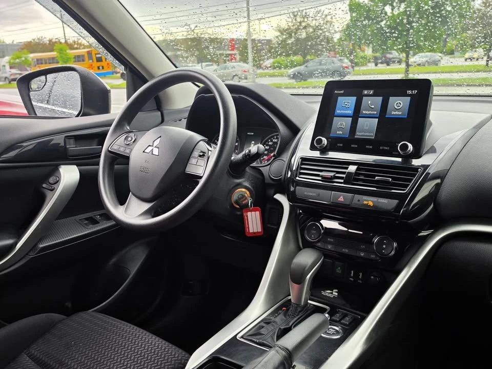 2023 Mitsubishi Eclipse Cross - Image 9 of 10