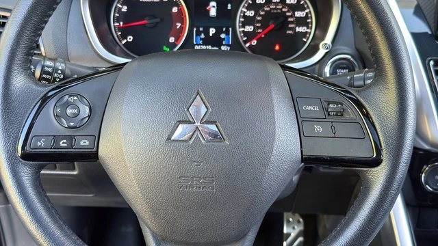 2023 Mitsubishi Eclipse Cross - Image 17 of 20