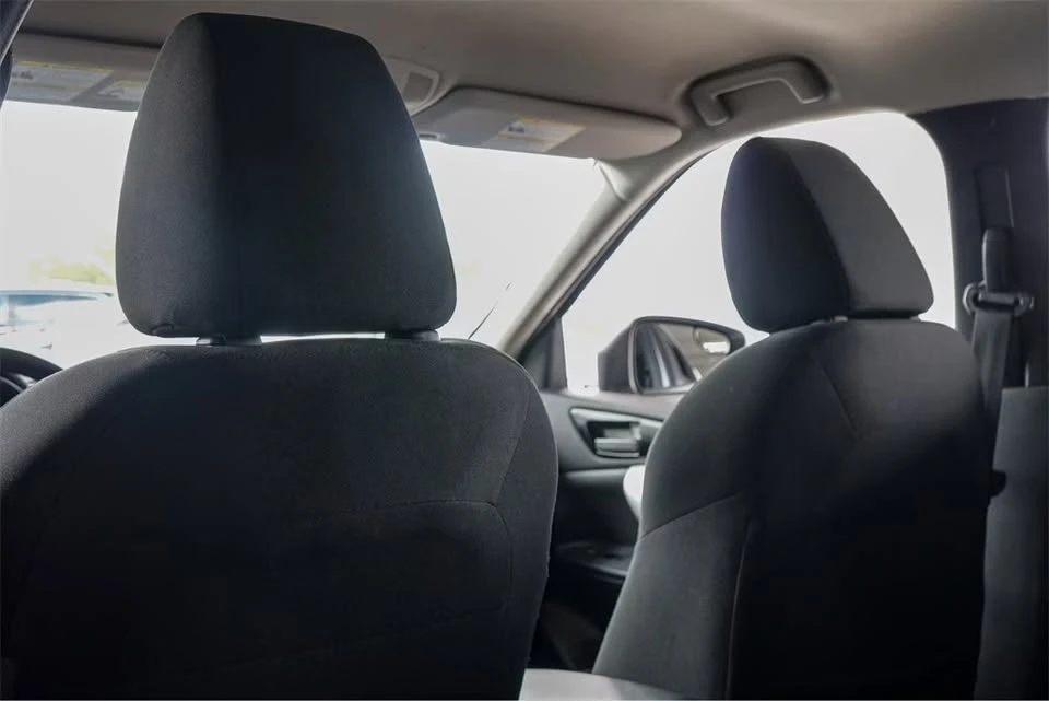 2023 Mitsubishi Eclipse Cross - Image 11 of 15