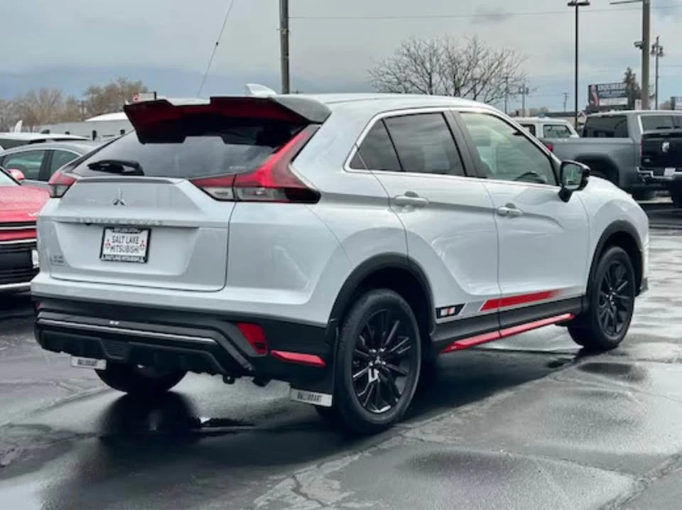2023 Mitsubishi Eclipse Cross - Image 4 of 8