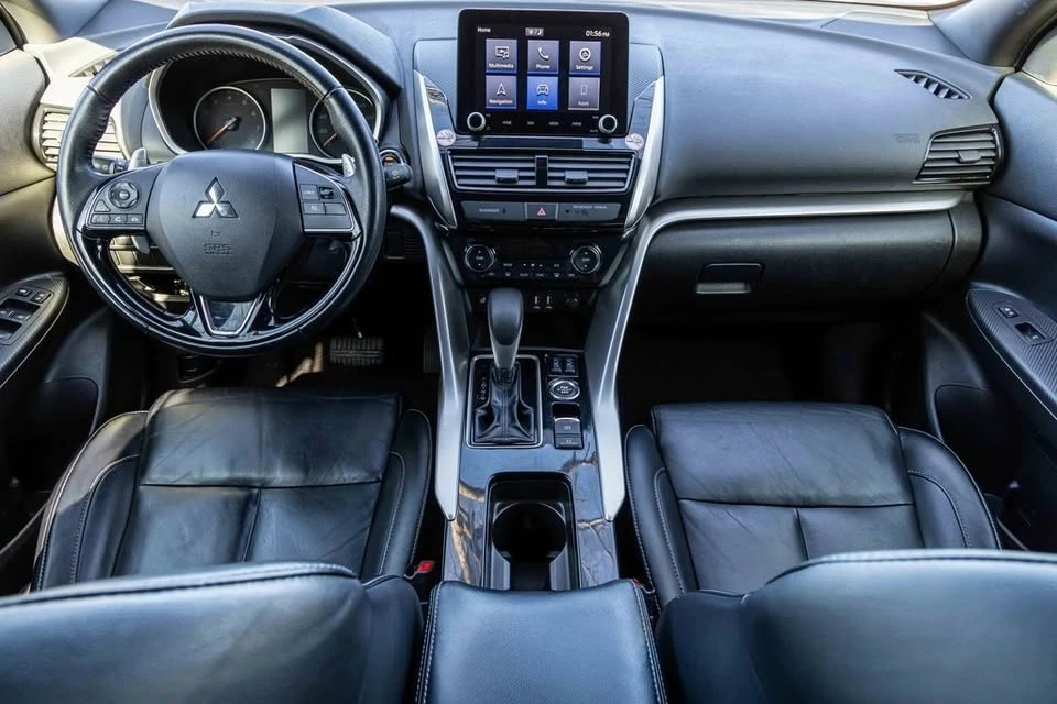 2023 Mitsubishi Eclipse Cross - Image 4 of 6