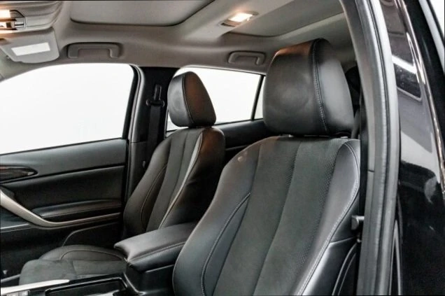 2023 Mitsubishi Eclipse Cross - Image 8 of 20