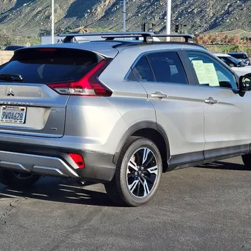 2023 Mitsubishi Eclipse Cross SE