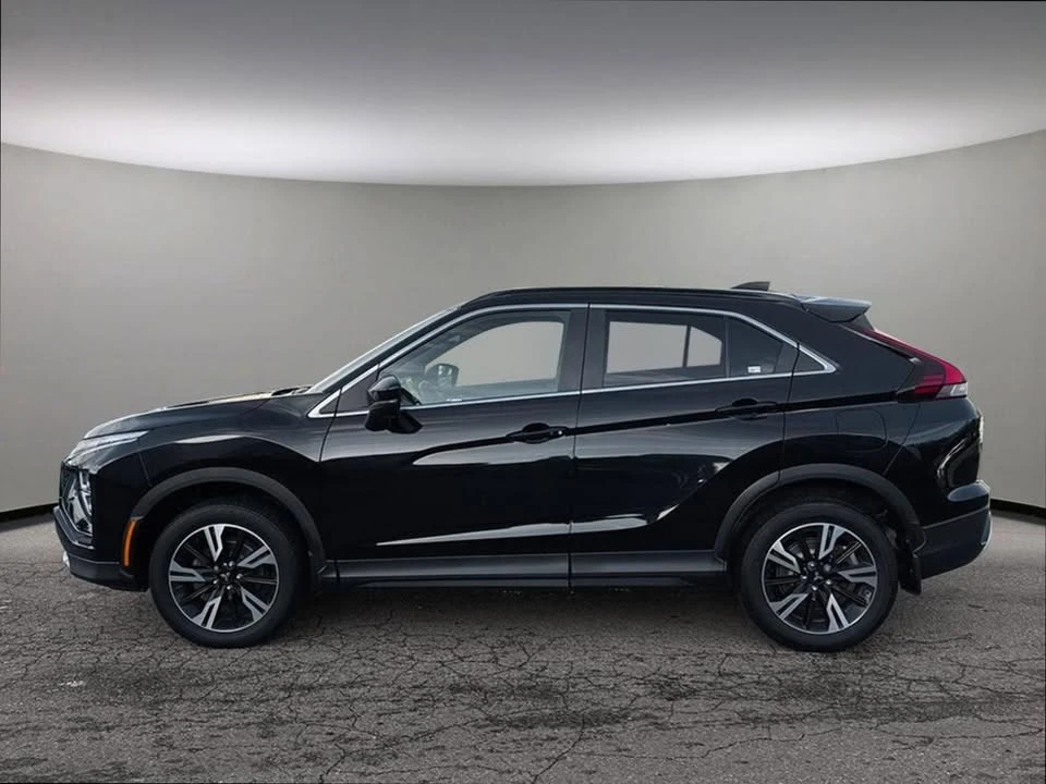 2023 Mitsubishi Eclipse Cross - Image 3 of 20