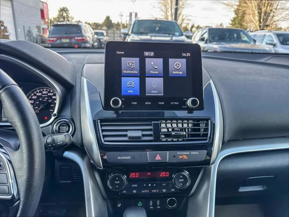 2023 Mitsubishi Eclipse Cross - Image 18 of 20