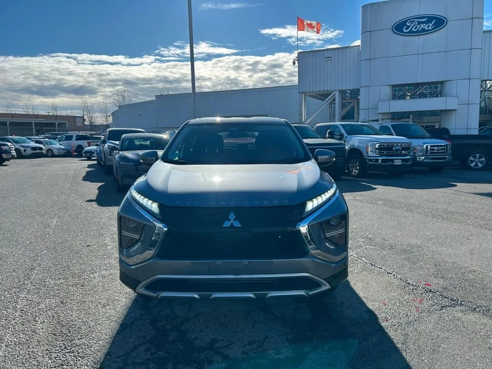 2023 Mitsubishi Eclipse Cross - Image 2 of 19