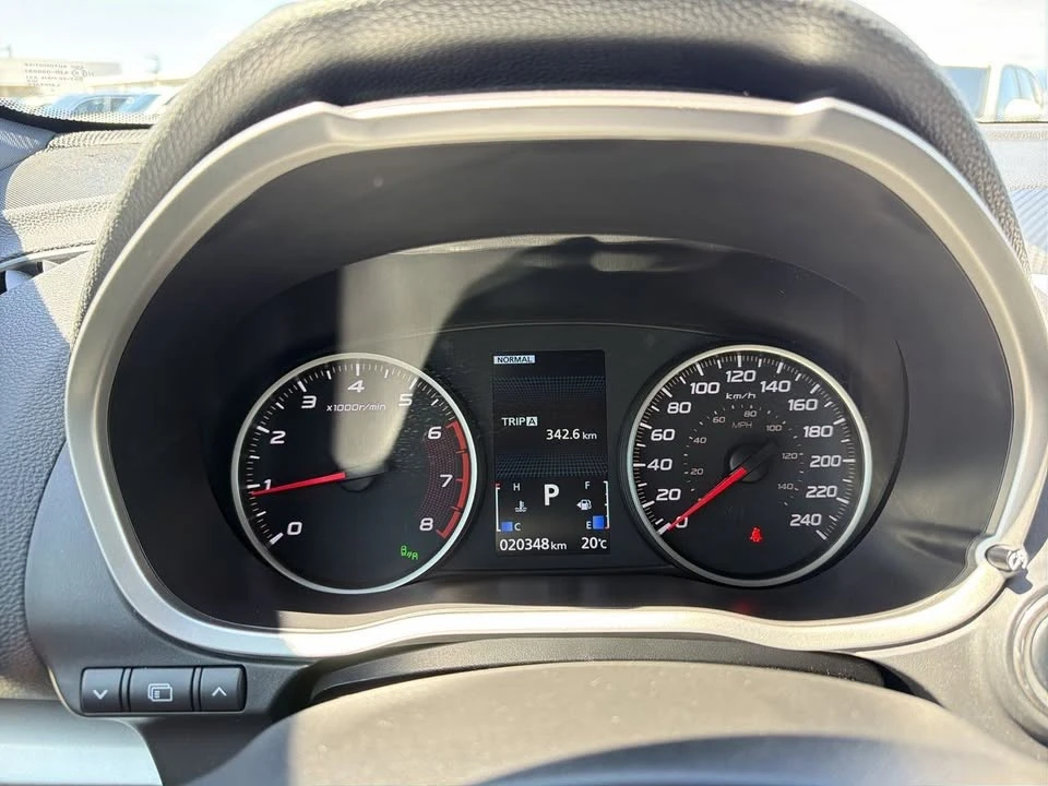 2023 Mitsubishi Eclipse Cross - Image 10 of 16