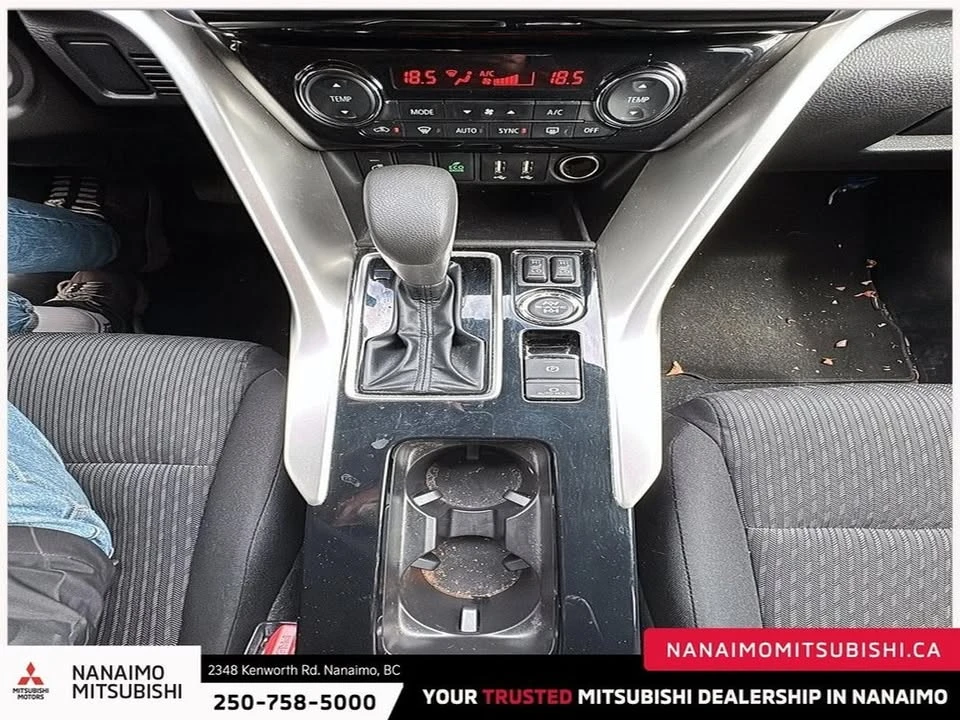 2023 Mitsubishi Eclipse Cross - Image 16 of 19